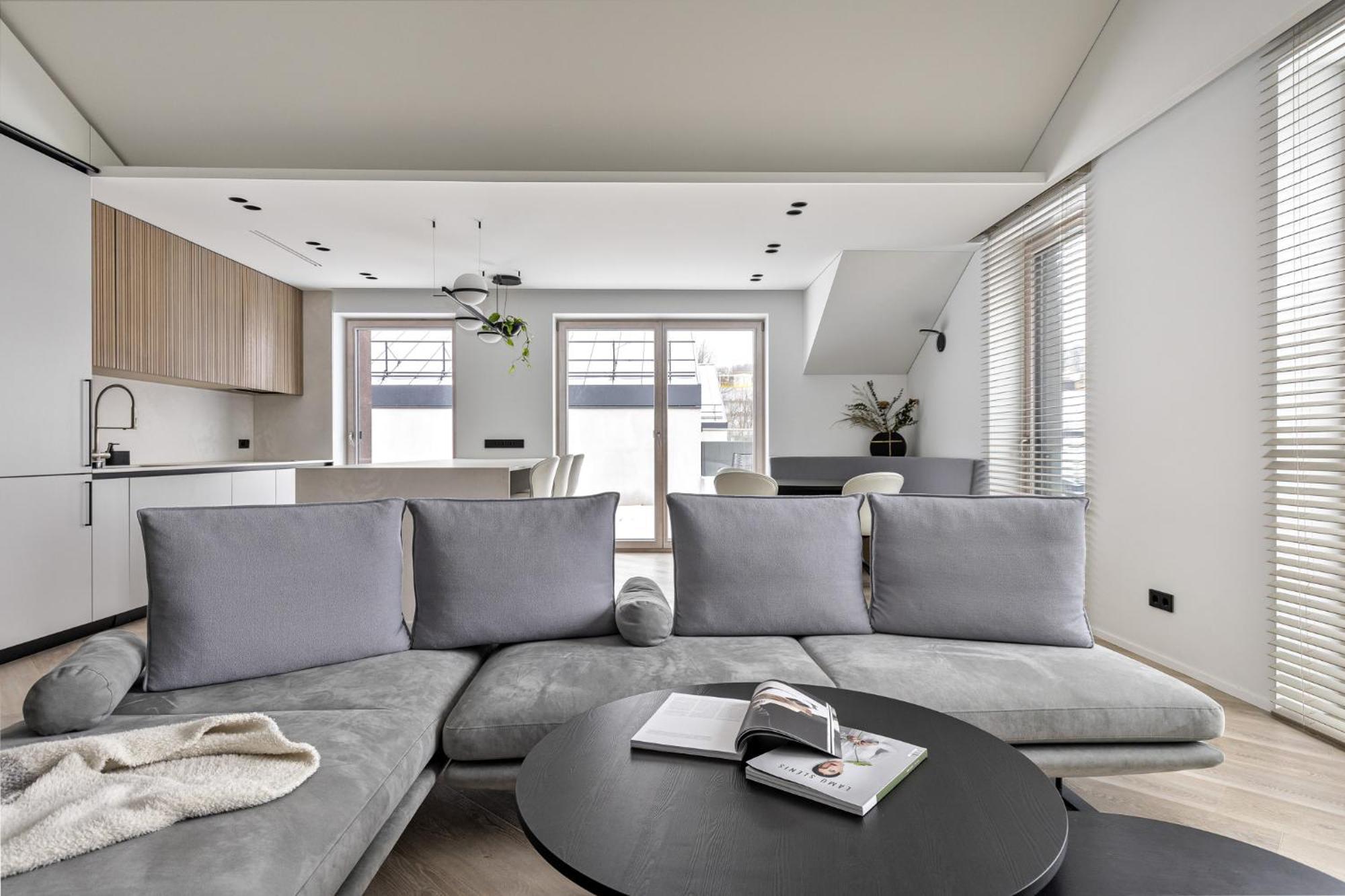 Butas Penthouse In Old